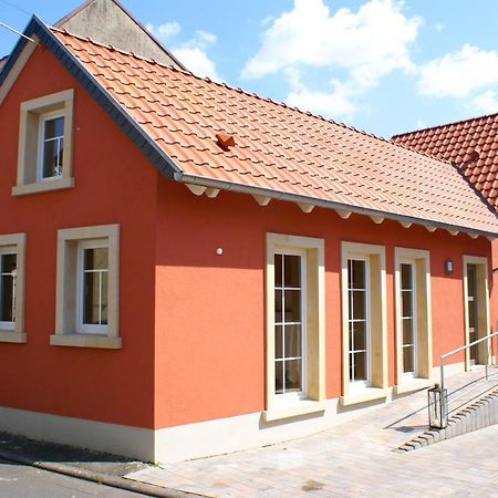 Gaestehaus Ressler Harxheim Exterior foto